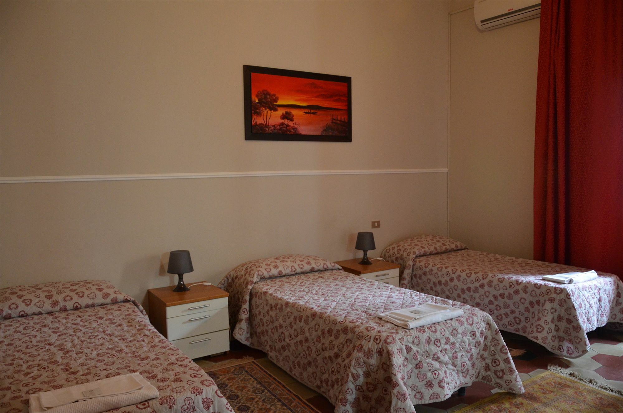 Villa Cheta Milan Bagian luar foto