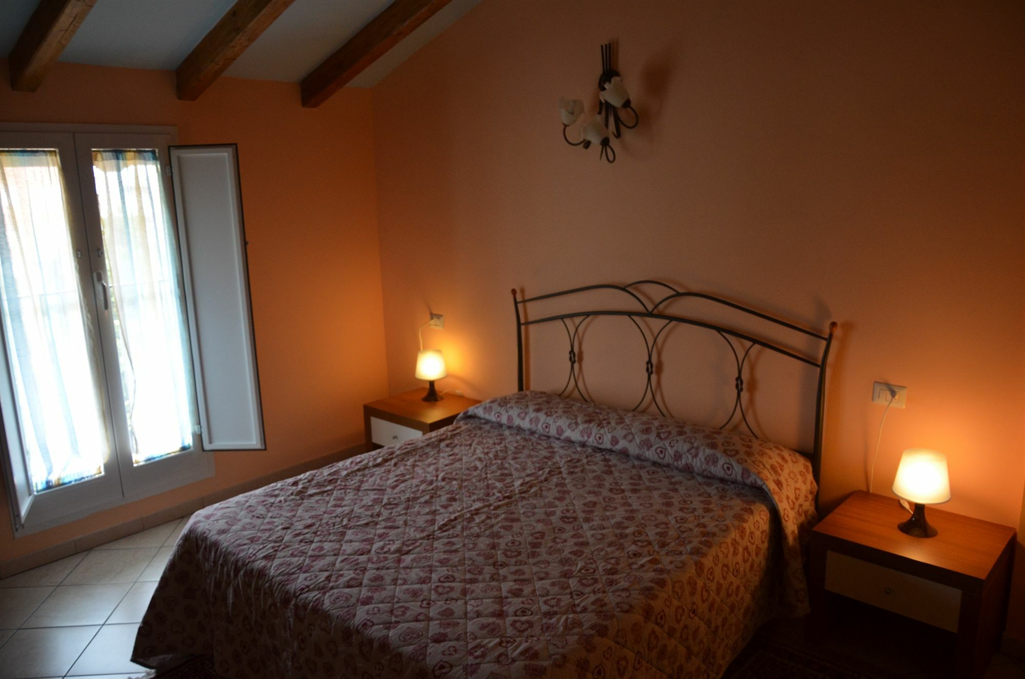Villa Cheta Milan Bagian luar foto